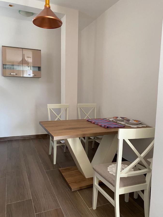 Apartmani Vila سيتينيي المظهر الخارجي الصورة